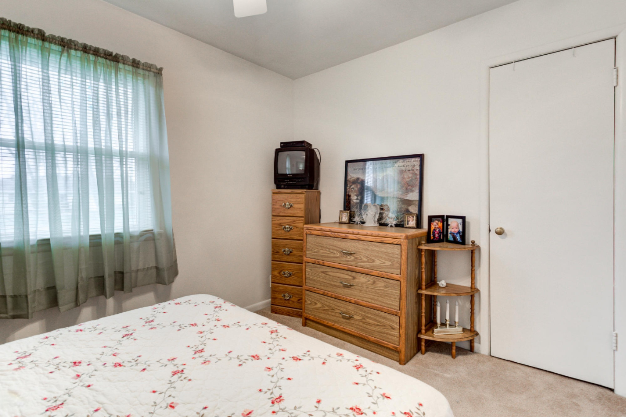 258 Riley Street Holland, MI 49424 - Photo 21 of 31 258 Riley St, Holland-34