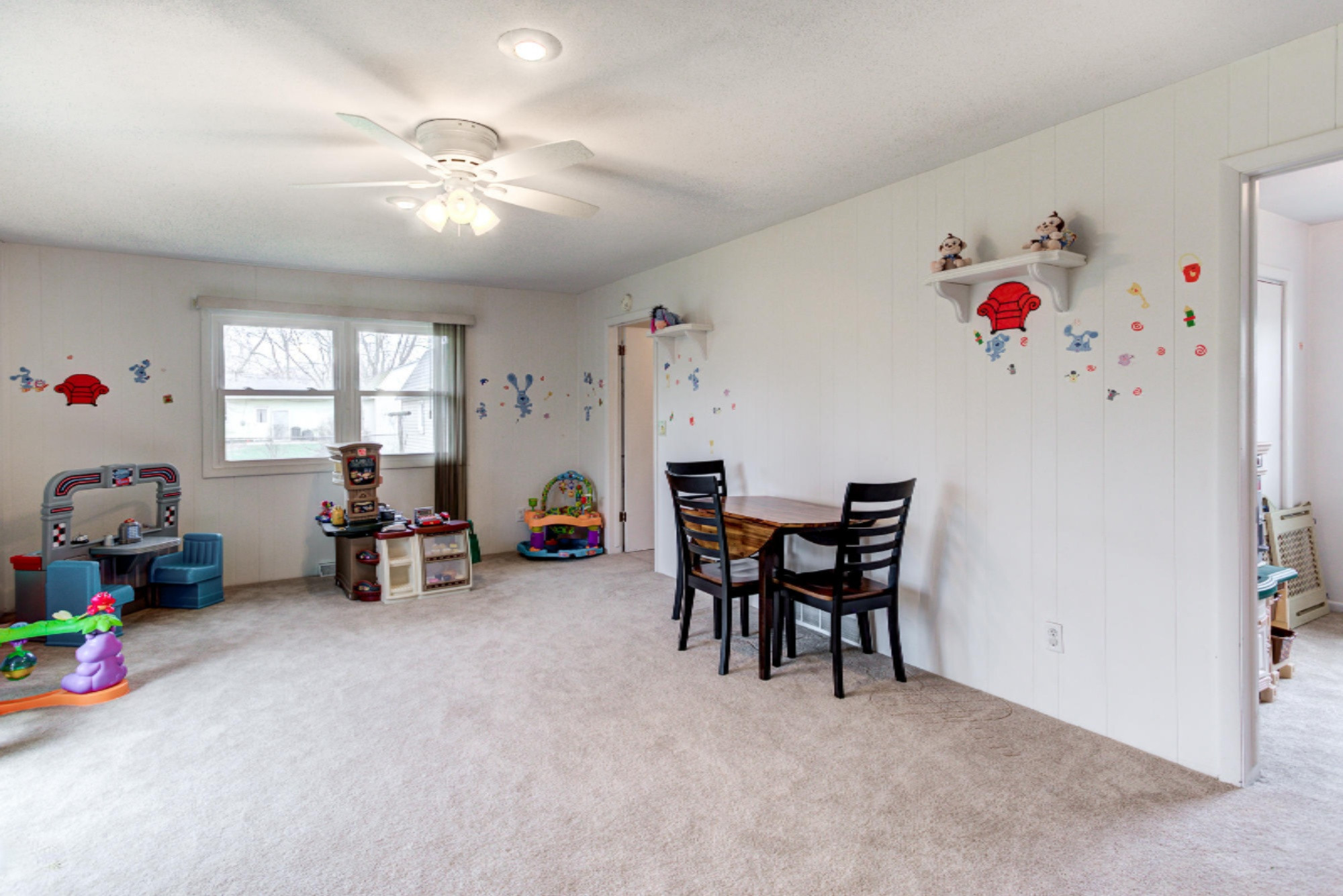 258 Riley Street Holland, MI 49424 - Photo 6 of 31 258 Riley St, Holland-22