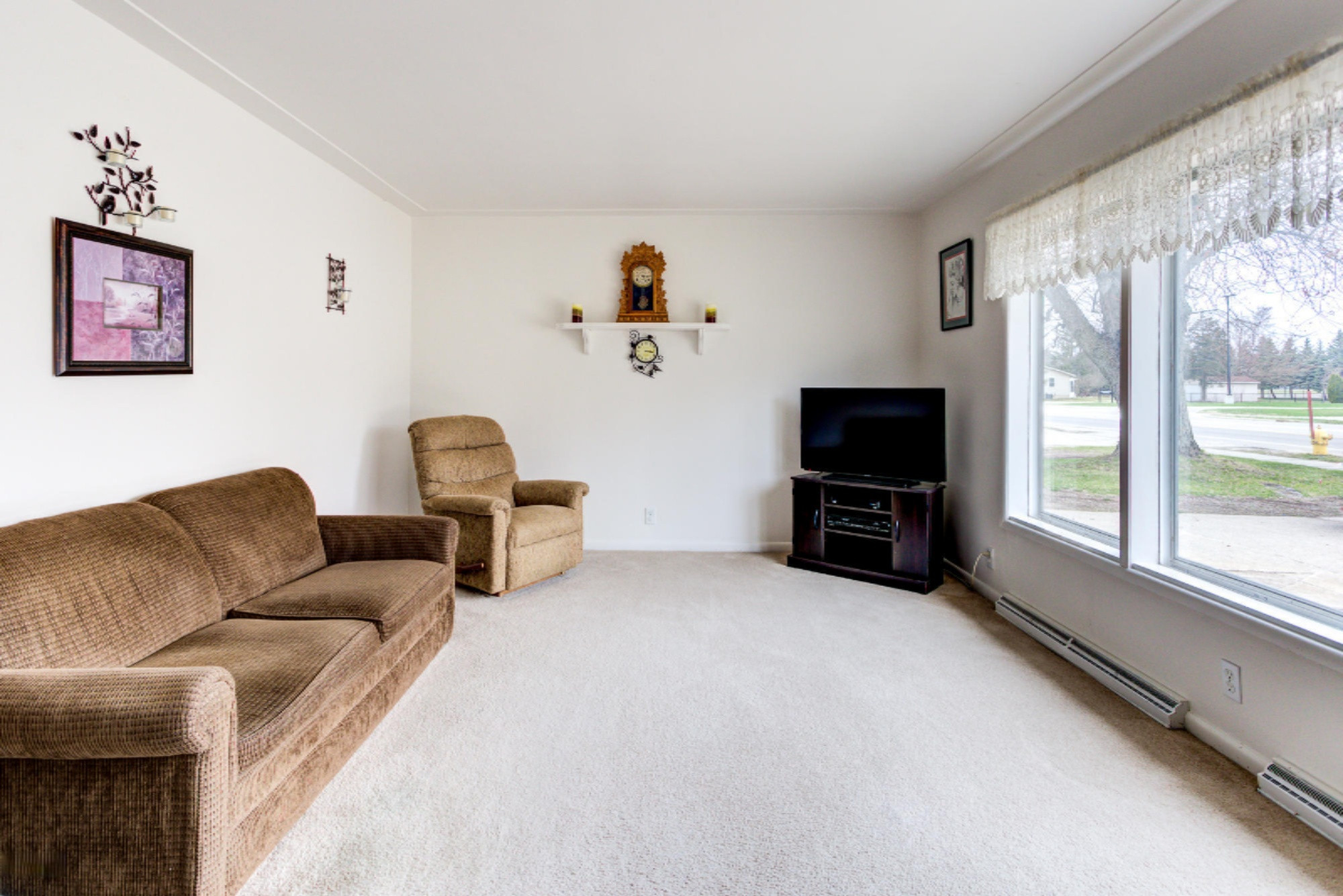 258 Riley Street Holland, MI 49424 - Photo 9 of 31 258 Riley St, Holland-15