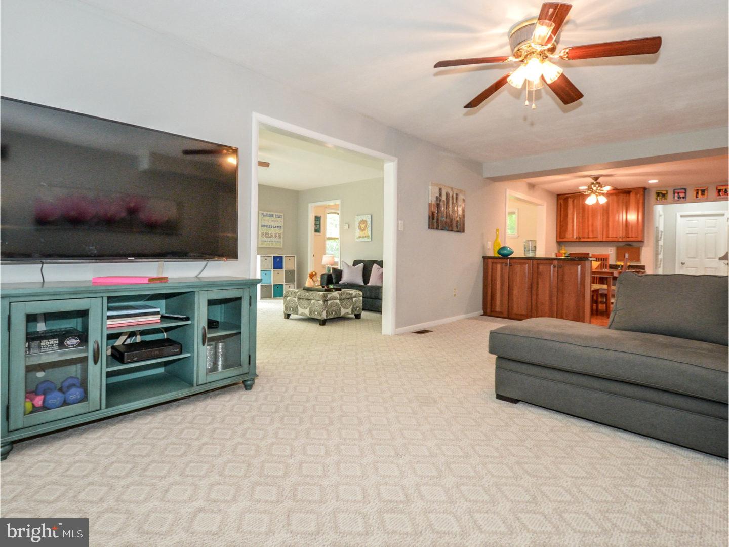 1755 Farmview Road Maple Glen, PA 19002 - Photo 9 of 25 Gallery Image 9