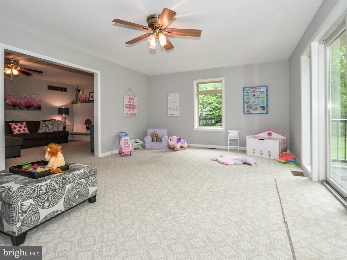 1755 Farmview Road Maple Glen, PA 19002 - Photo 10 of 25 Great Room