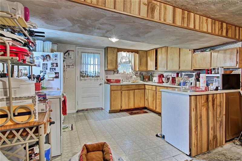 511 Allendale Road Rochester, PA 15074 - Photo 3 of 15