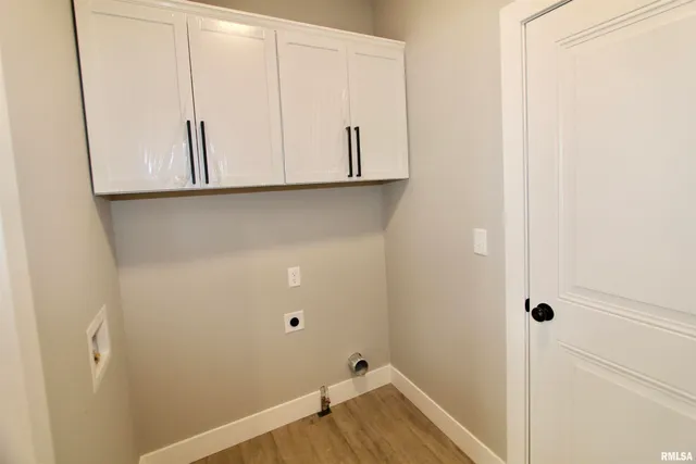 $489,900 | 1700 Rustic Oak Drive, Washington, IL 61571