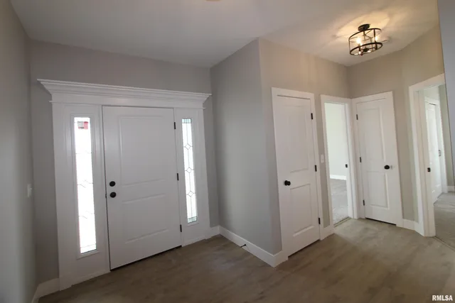 $489,900 | 1700 Rustic Oak Drive, Washington, IL 61571