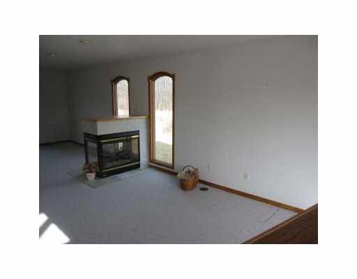 9186 Roe Road Chelsea, MI 48118 - Photo 6 of 10 Photo 6