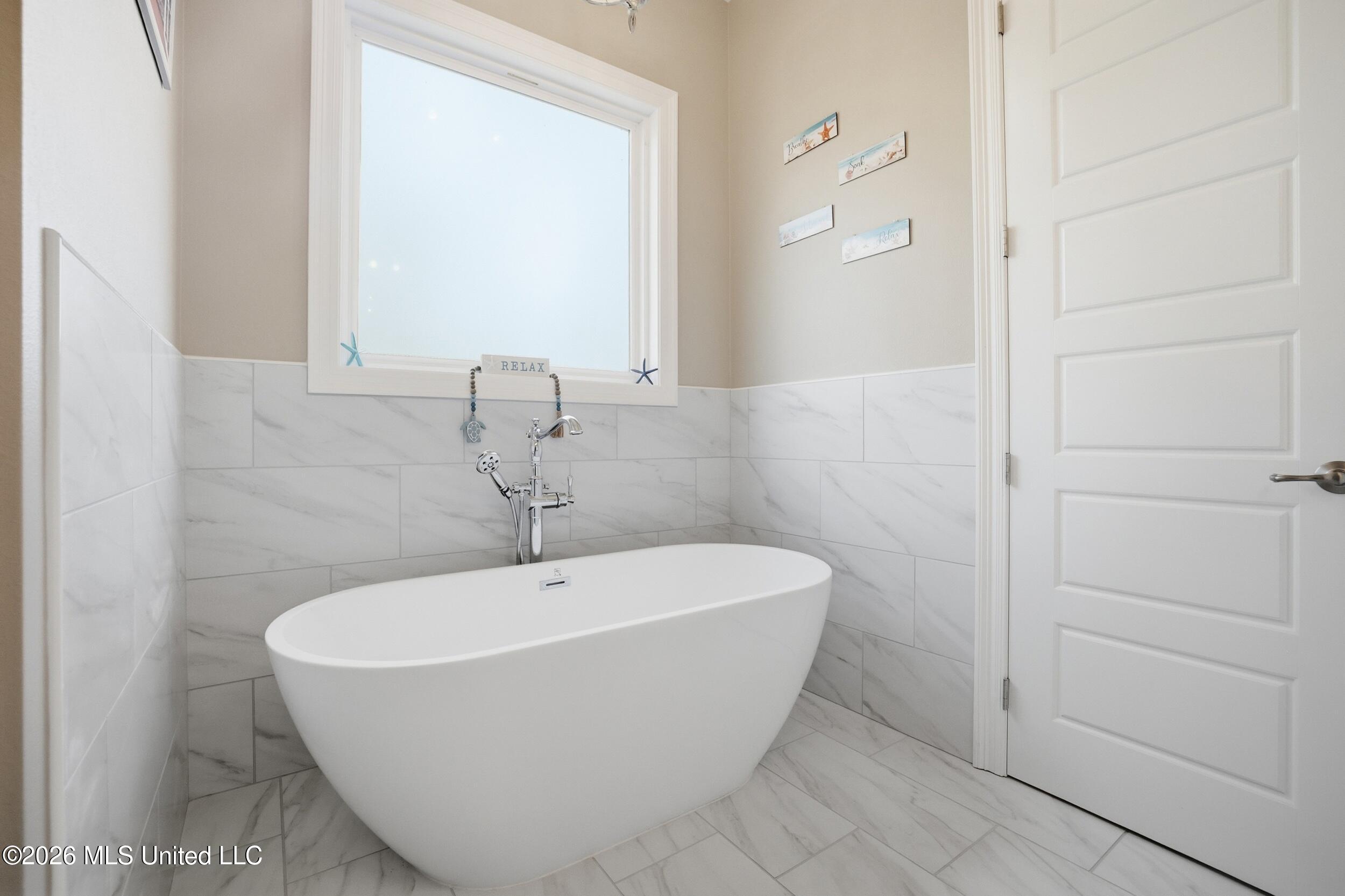 209 White Harbor Road Long Beach, MS 39560 - Photo 19 of 37 33_r6__0272