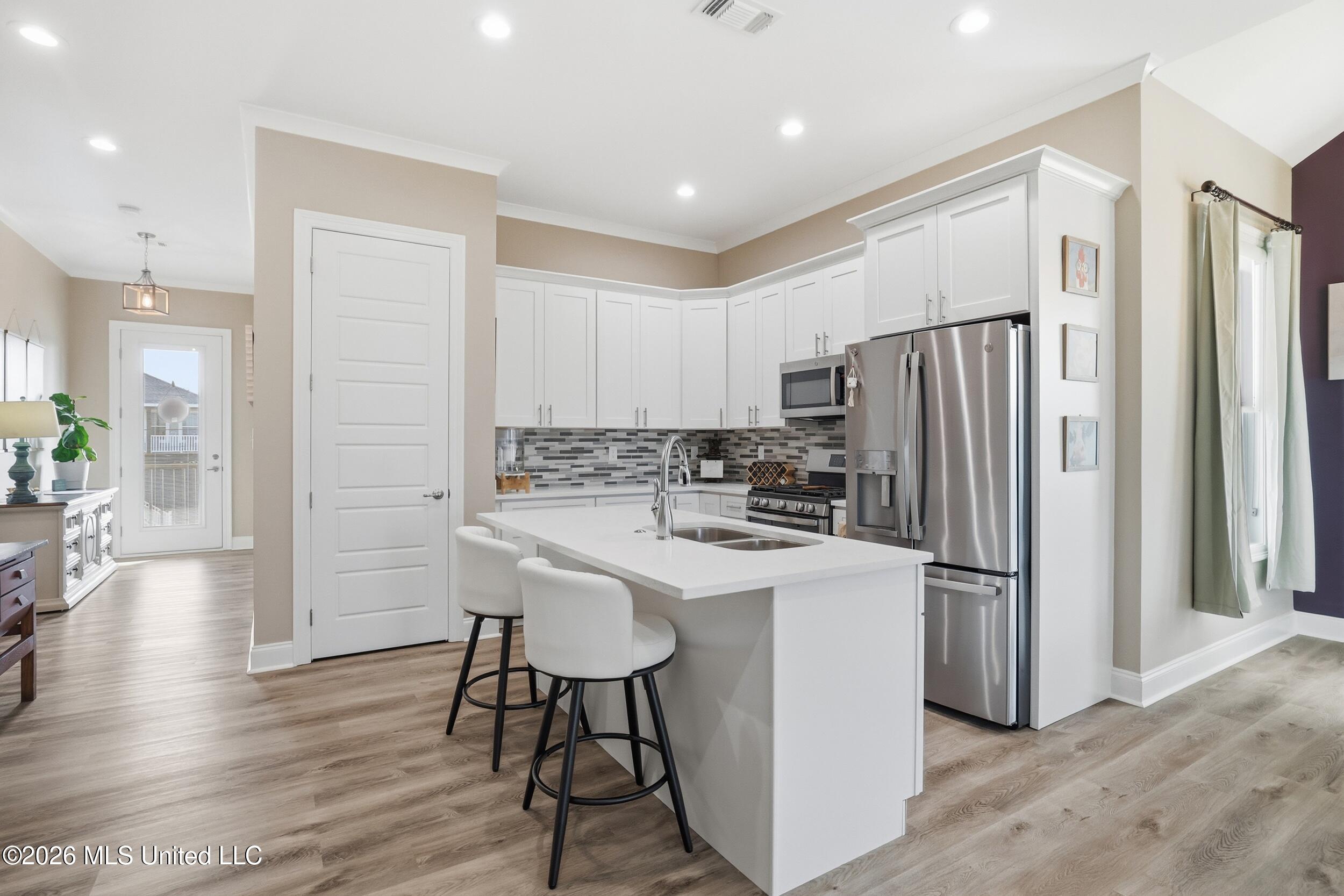 209 White Harbor Road Long Beach, MS 39560 - Photo 6 of 37 21_r6__0212