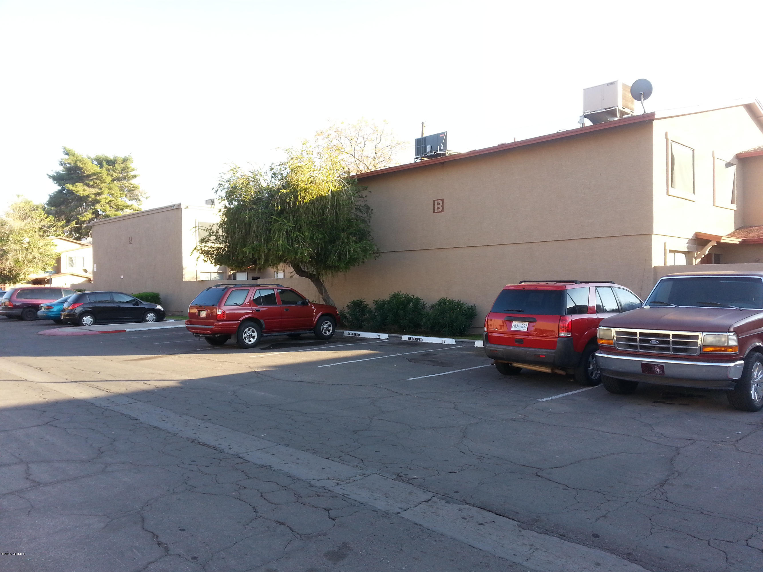 4044 West Palomino Road Phoenix, AZ 85019 - Photo 4 of 7 20141222_154606