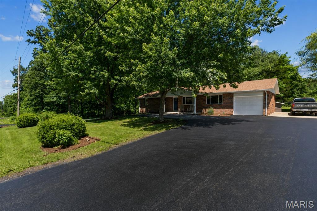 1740 Parr Road Wentzville, MO 63385 - Photo 32 of 34