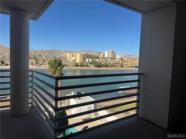 $2,800 | 211 Moser Avenue, Unit 302, Bullhead City, AZ 86429