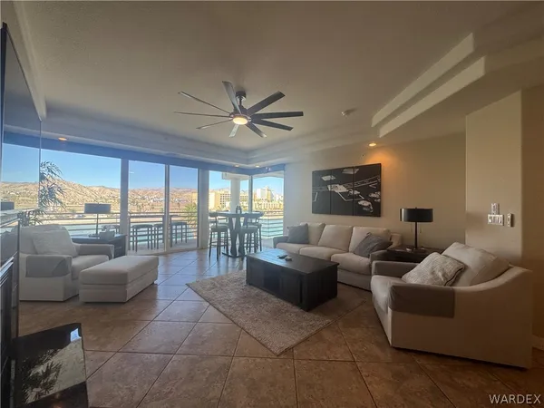 $2,800 | 211 Moser Avenue, Unit 302, Bullhead City, AZ 86429