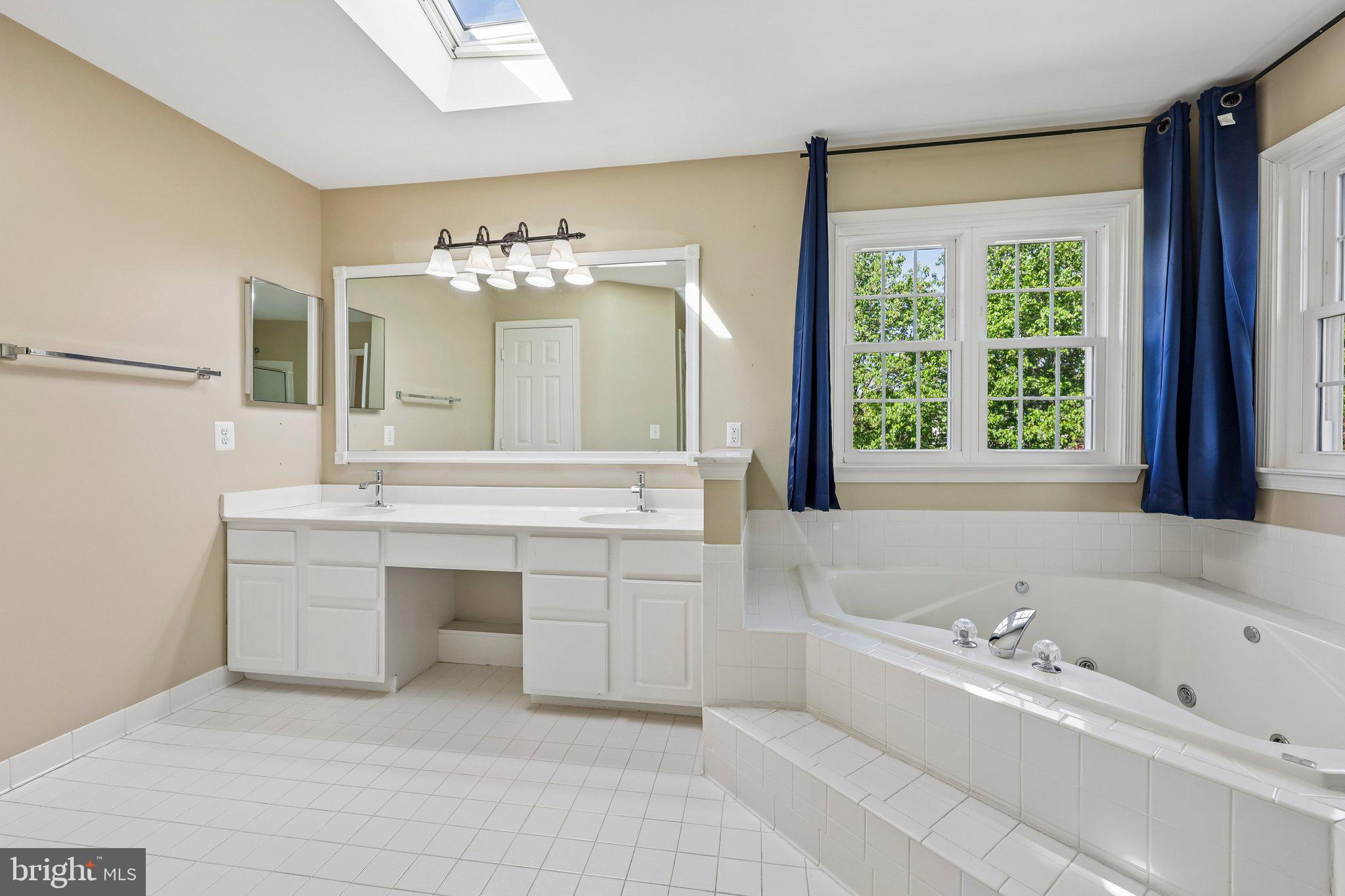 20547 Courier Ridge Place Ashburn, VA 20147 - Photo 37 of 76
