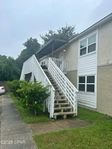 $1,075 | 3914 East 11th Street, Unit 301, Panama City, FL 32404