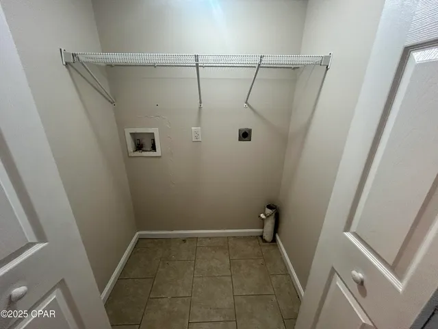 $1,075 | 3914 East 11th Street, Unit 301, Panama City, FL 32404