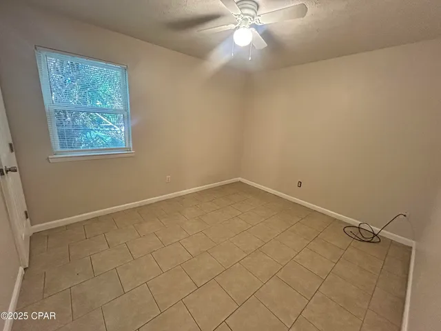 $1,075 | 3914 East 11th Street, Unit 301, Panama City, FL 32404