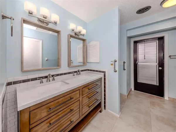 $399,900 | 1234 Pinebrook Way, Venice, FL 34285