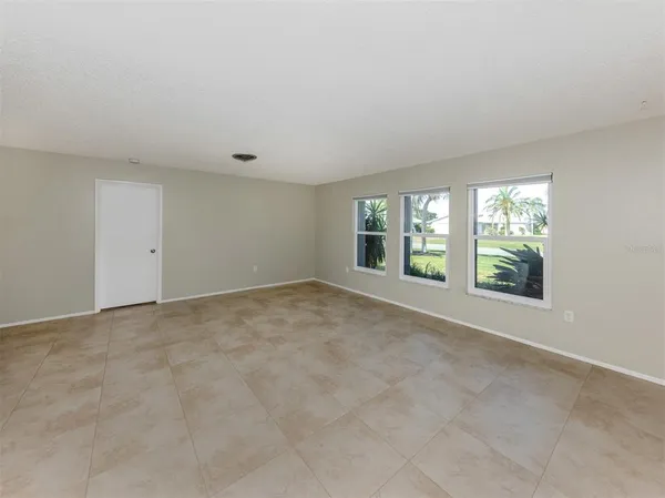 $399,900 | 1234 Pinebrook Way, Venice, FL 34285