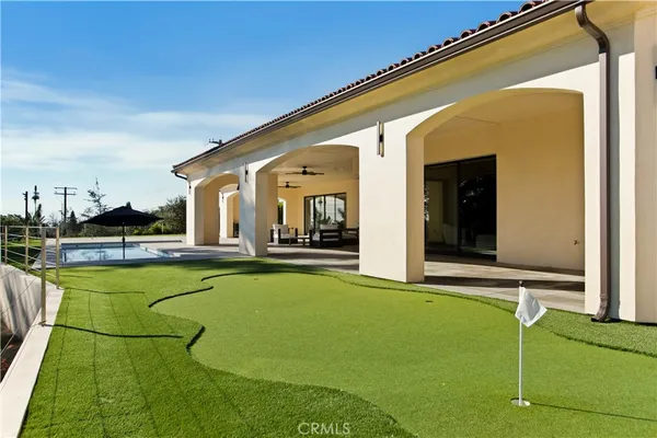 $3,399,000 | 2499 Sierra Drive, Upland, CA 91784