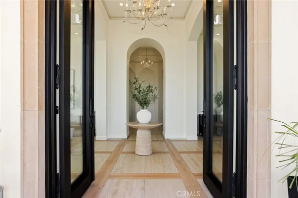 $3,399,000 | 2499 Sierra Drive, Upland, CA 91784