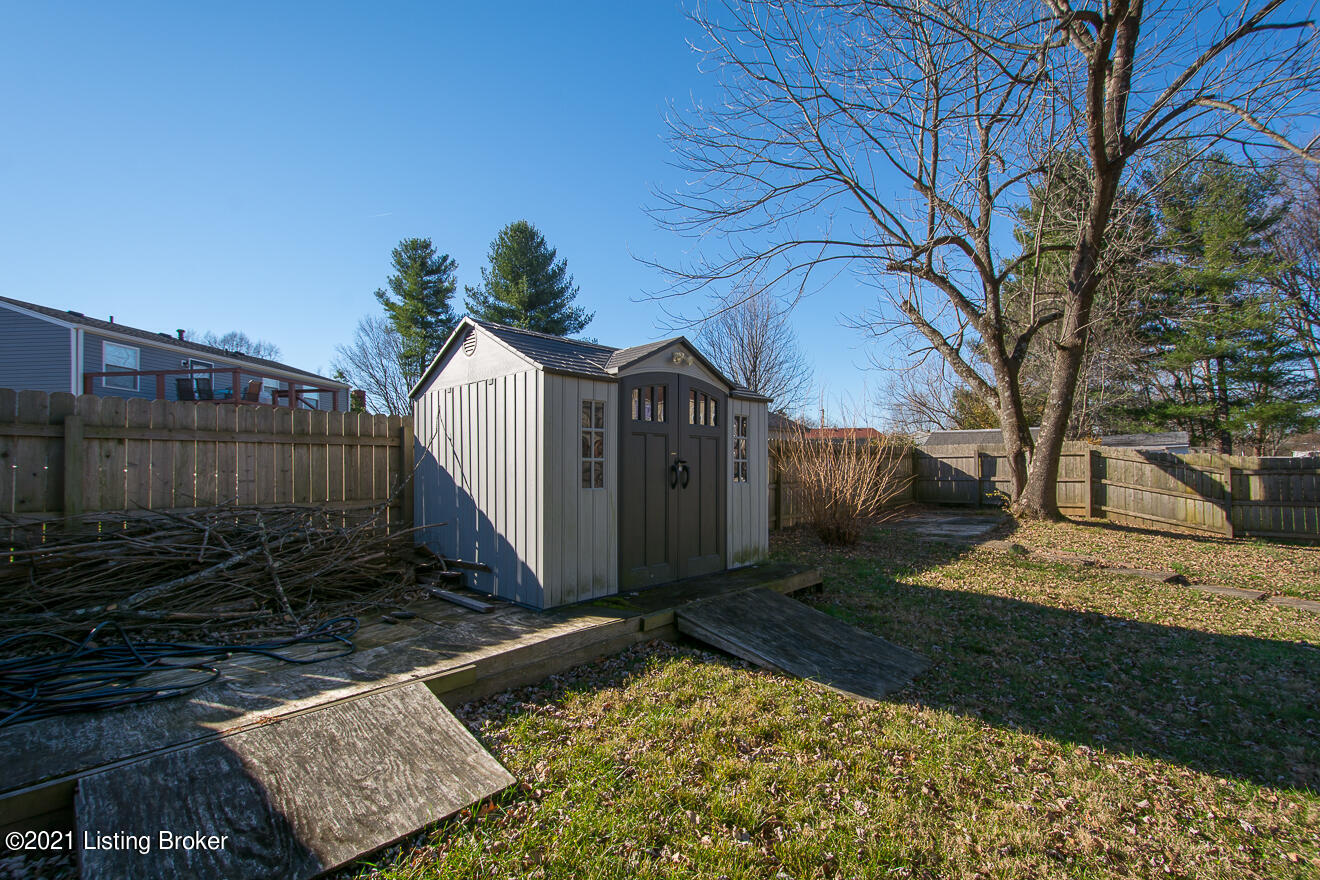 9524 Fairground Road Louisville, KY 40291 - Photo 45 of 45 Shed