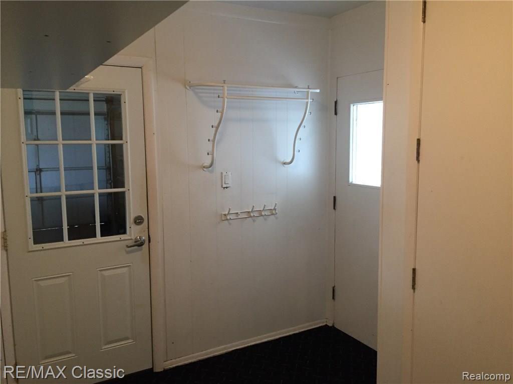 30012 Briarton Street Farmington, MI 48331 - Photo 22 of 48