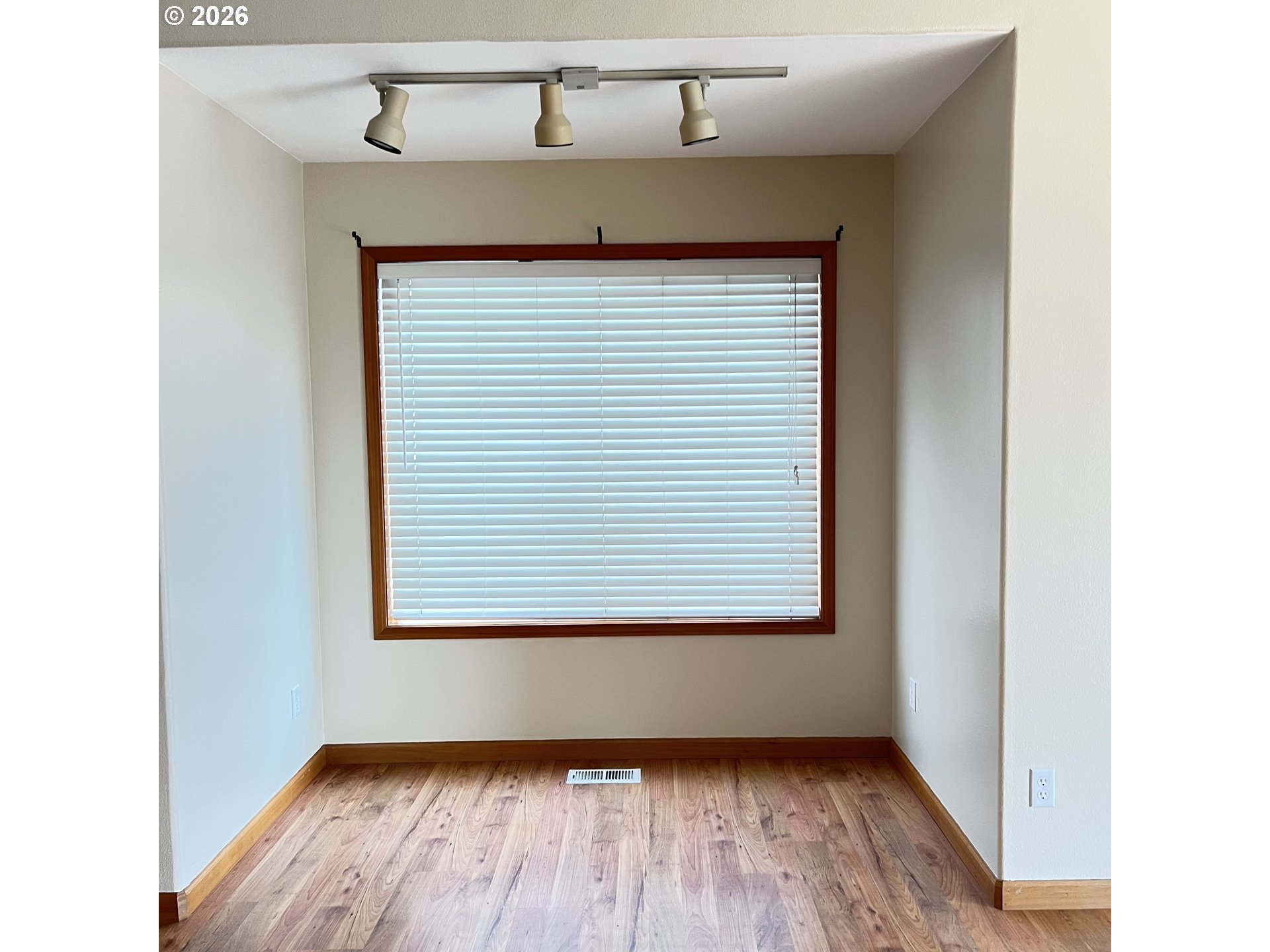 51672 Southeast 3rd Street Scappoose, OR 97056 - Photo 15 of 34