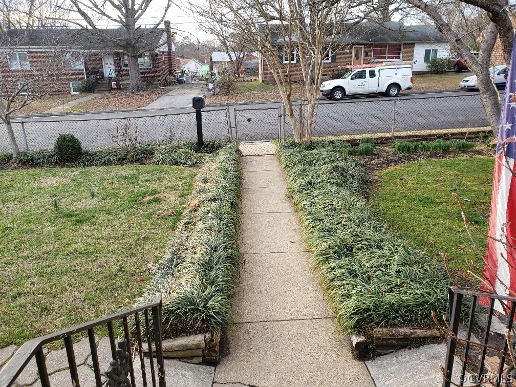 610 Compton Road Colonial Heights, VA 23834 - Photo 3 of 38 Gallery Image 3