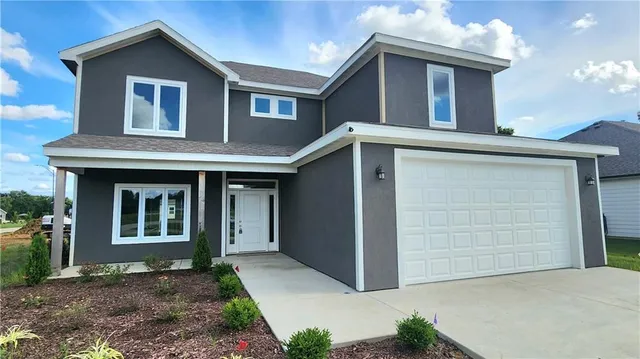 $399,000 | 1816 Silverback Way, Pittsburg, KS 66762