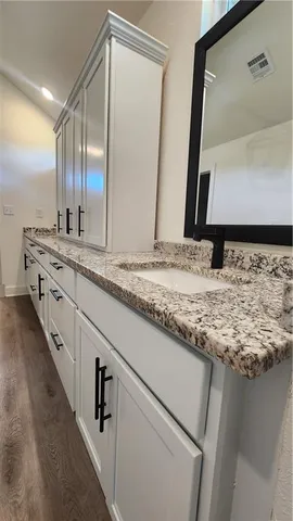 $399,000 | 1816 Silverback Way, Pittsburg, KS 66762