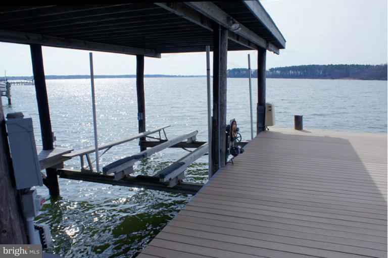 203 Likes Road Edgewater, MD 21037 - Photo 17 of 30 View