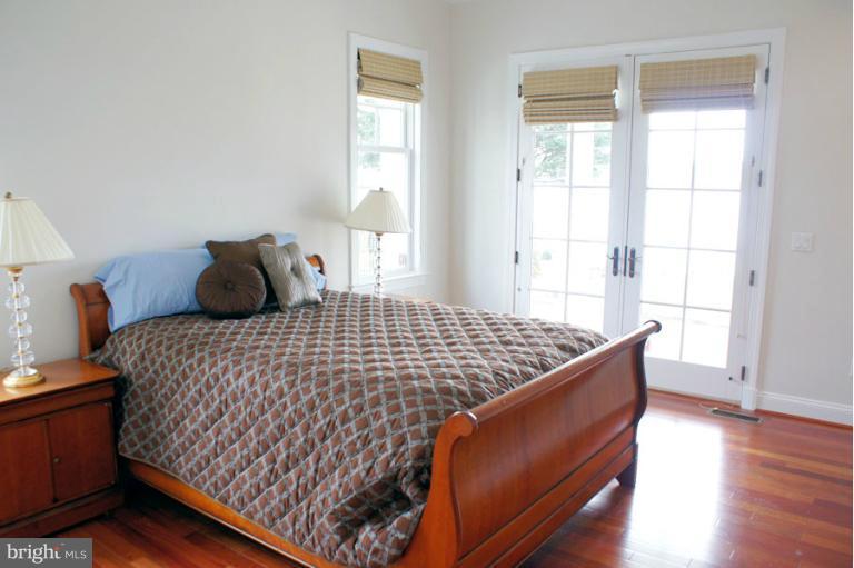 203 Likes Road Edgewater, MD 21037 - Photo 3 of 30 Bedroom (Master)