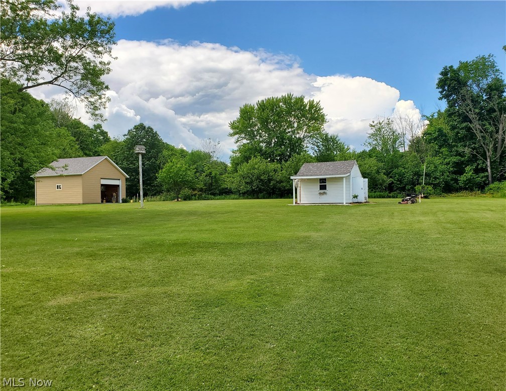 22250 Center Road Alliance, OH 44601 - Photo 28 of 32
