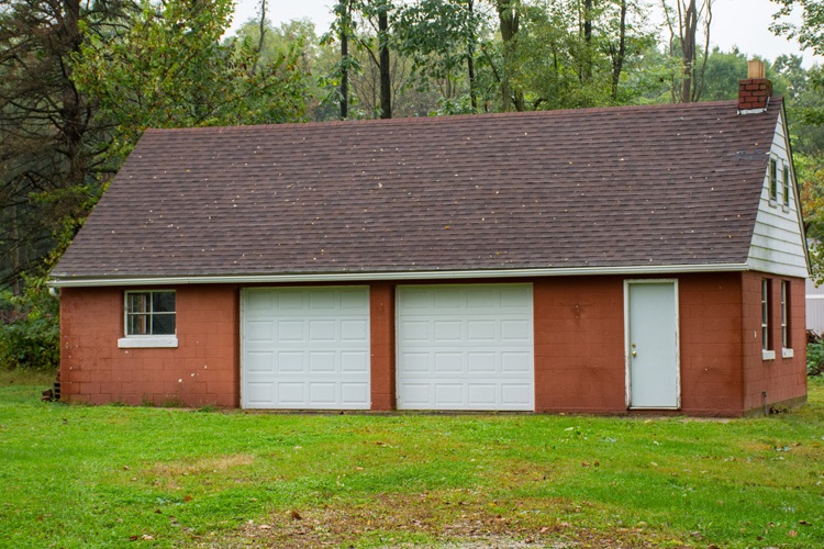 21109 Brick Road South Bend, IN 46628 - Photo 9 of 16 Gallery Image 9