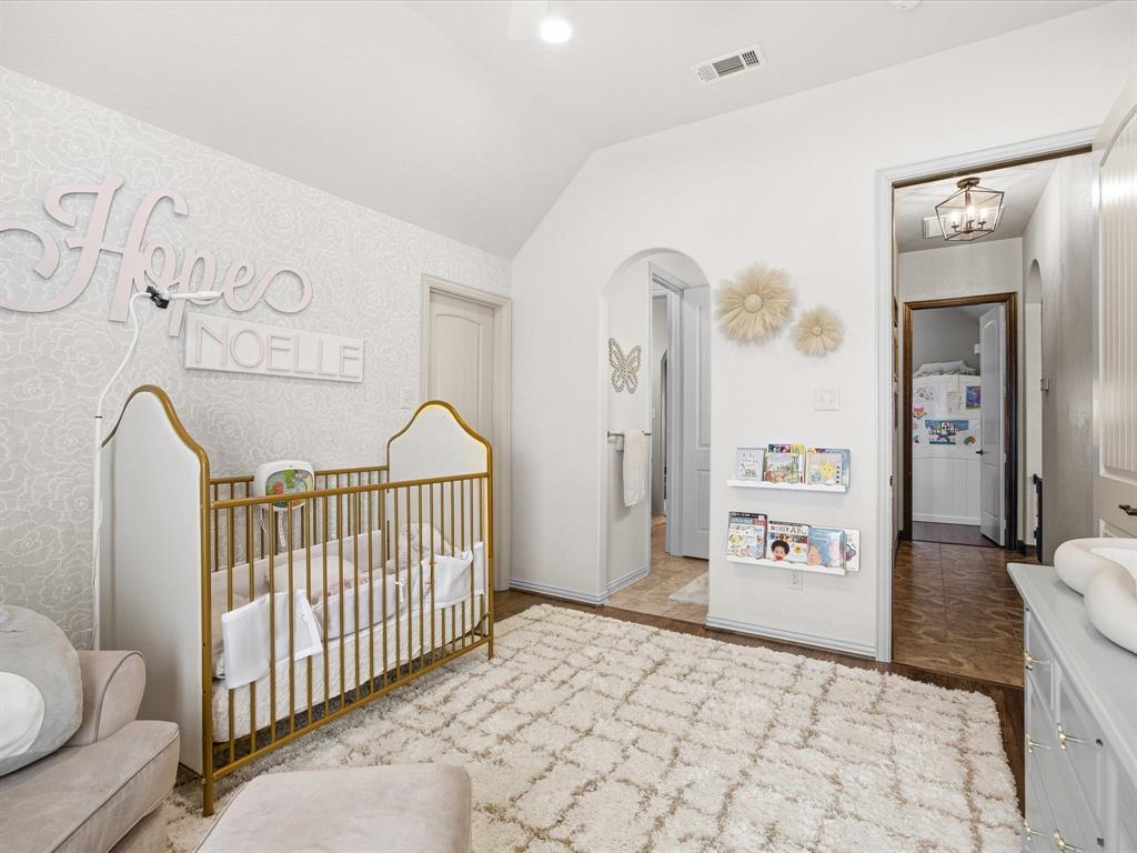 105 Mesquite Court Decatur, TX 76234 - Photo 21 of 36 With ceiling fan and walk in closet