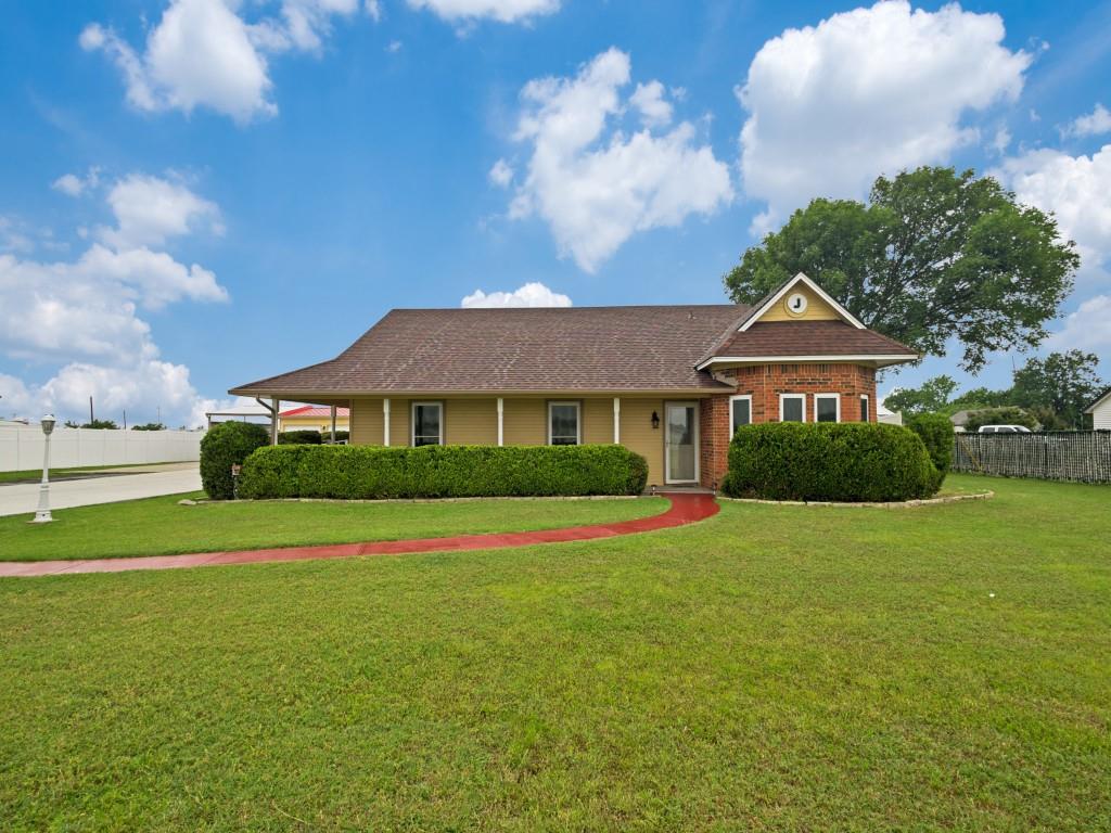 3087 Belz Road Sanger, TX 76266 - Photo 3 of 30