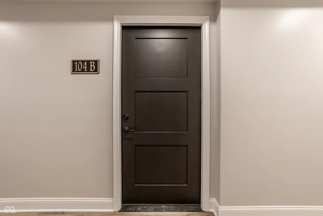 $2,000 | 108 West Main Street, Unit B, Thorntown, IN 46071