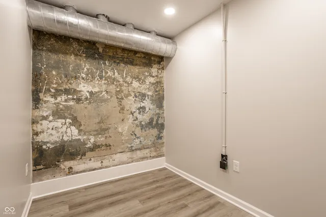 $2,000 | 108 West Main Street, Unit B, Thorntown, IN 46071