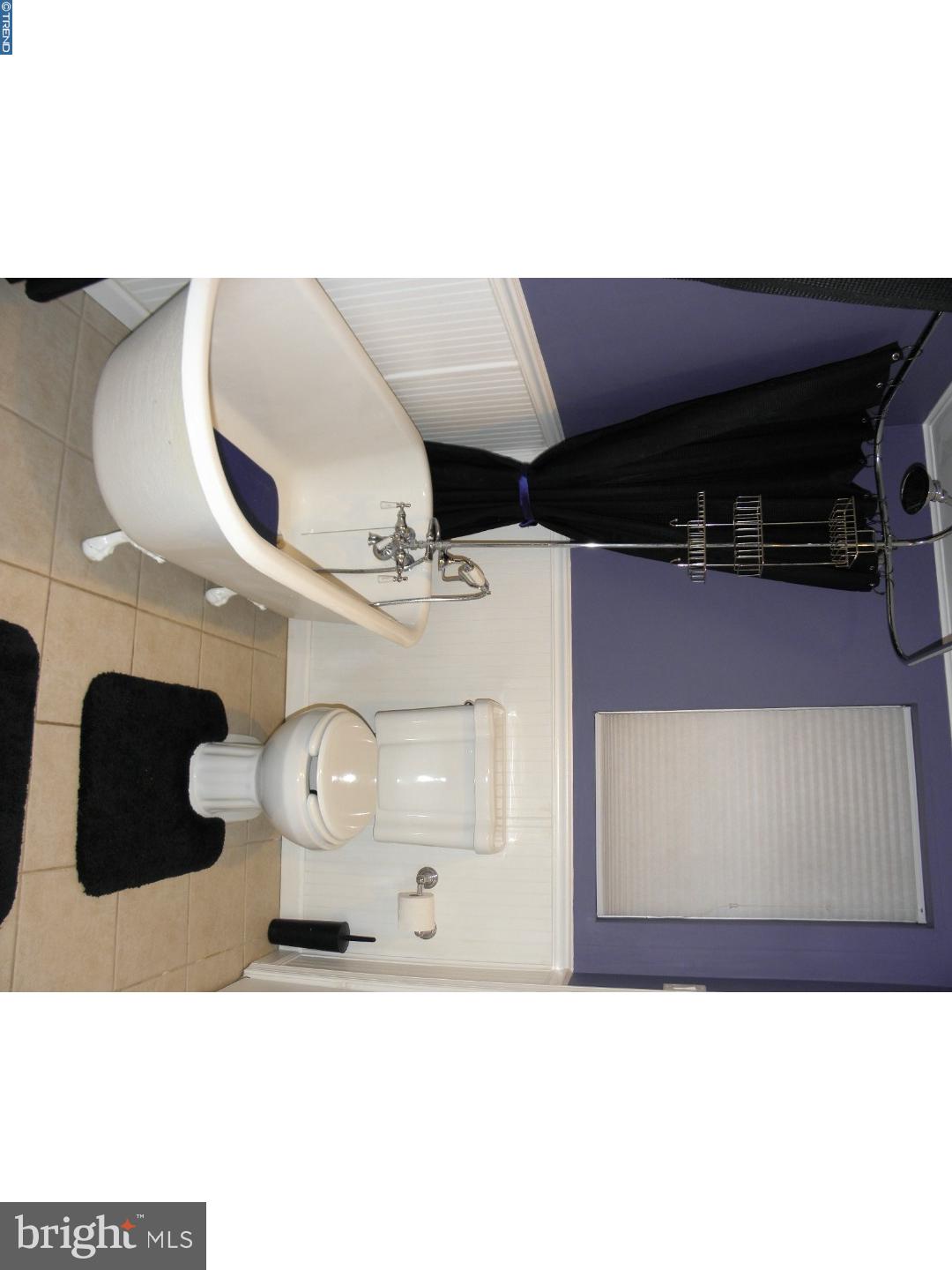 36 Linden Road Burlington, NJ 08016 - Photo 20 of 25 Bathroom