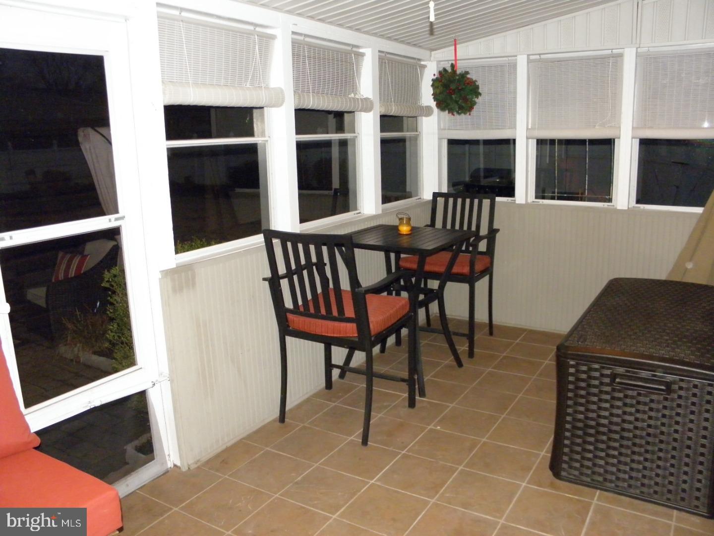 36 Linden Road Burlington, NJ 08016 - Photo 22 of 25 Porch
