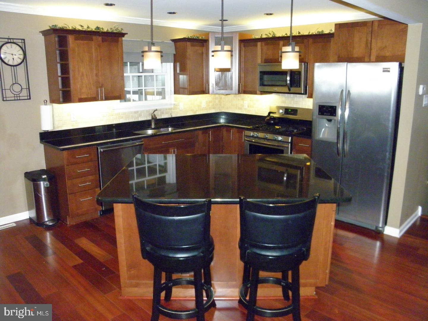36 Linden Road Burlington, NJ 08016 - Photo 8 of 25 Kitchen