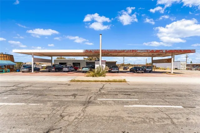 $250,000 | 27157 Twenty Mule Team Road, Boron, CA 93516