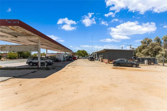 $250,000 | 27157 Twenty Mule Team Road, Boron, CA 93516