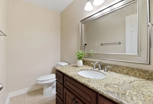 $260,000 | 13132 Trail Hollow Drive, Unit 3132, Houston, TX 77079