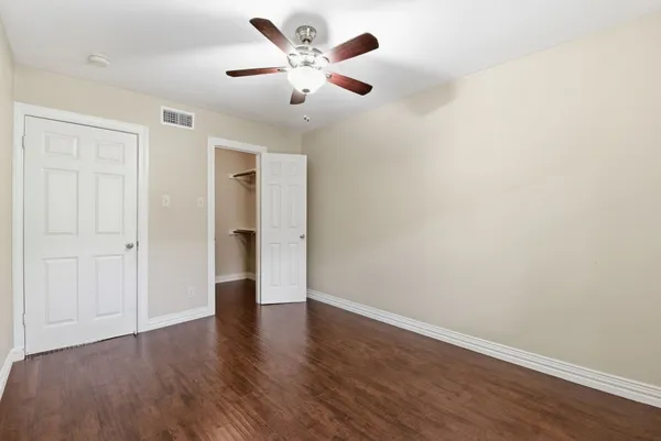 $260,000 | 13132 Trail Hollow Drive, Unit 3132, Houston, TX 77079