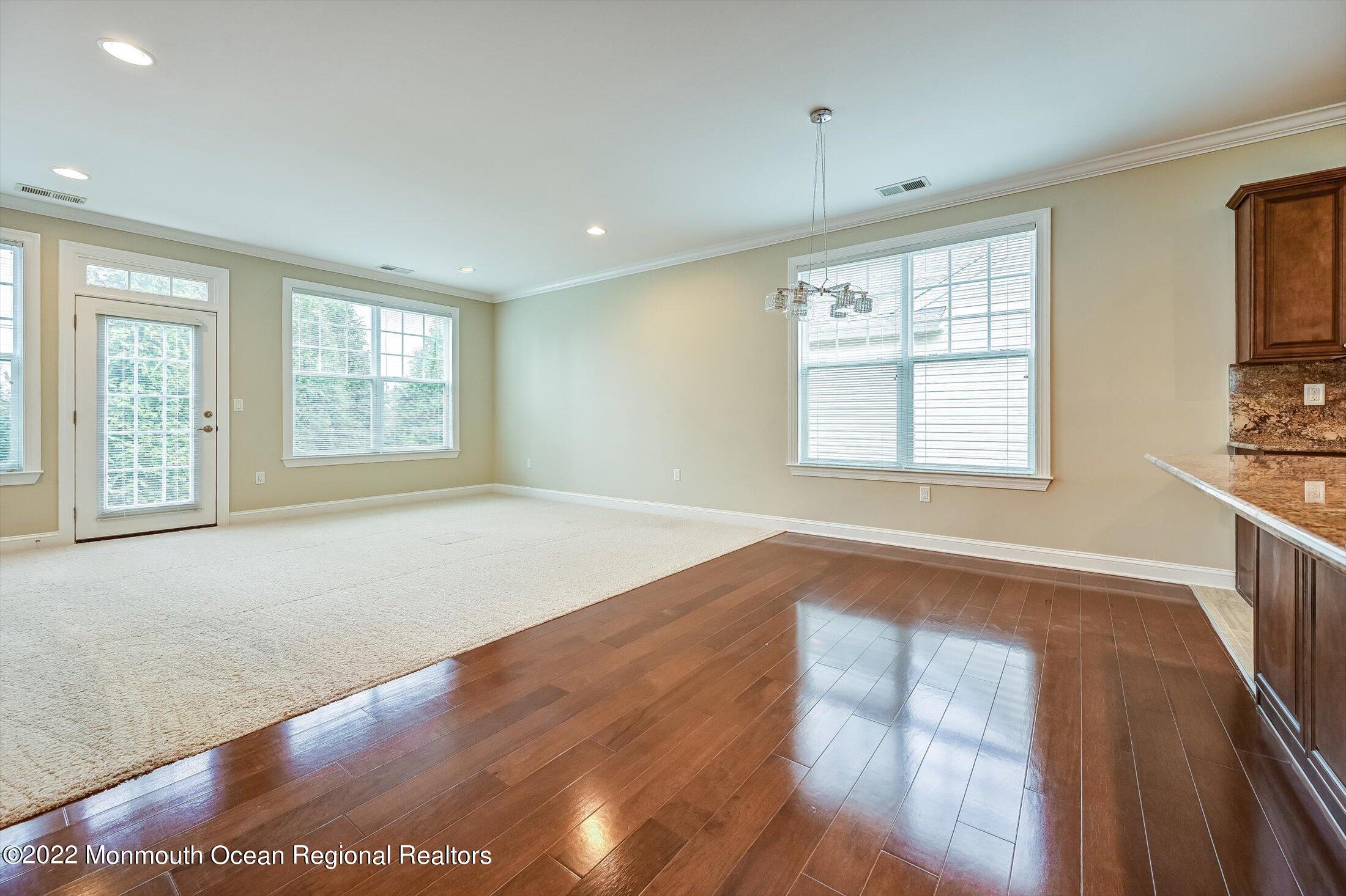 25 Comtois Road Manalapan, NJ 07726 - Photo 16 of 46 16-20521256