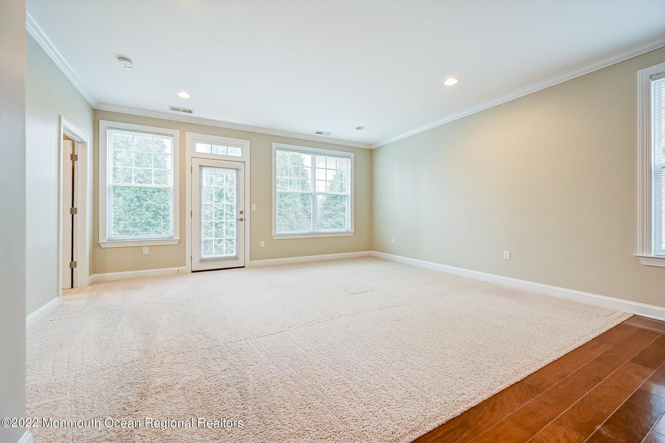 25 Comtois Road Manalapan, NJ 07726 - Photo 18 of 46 18-20521267