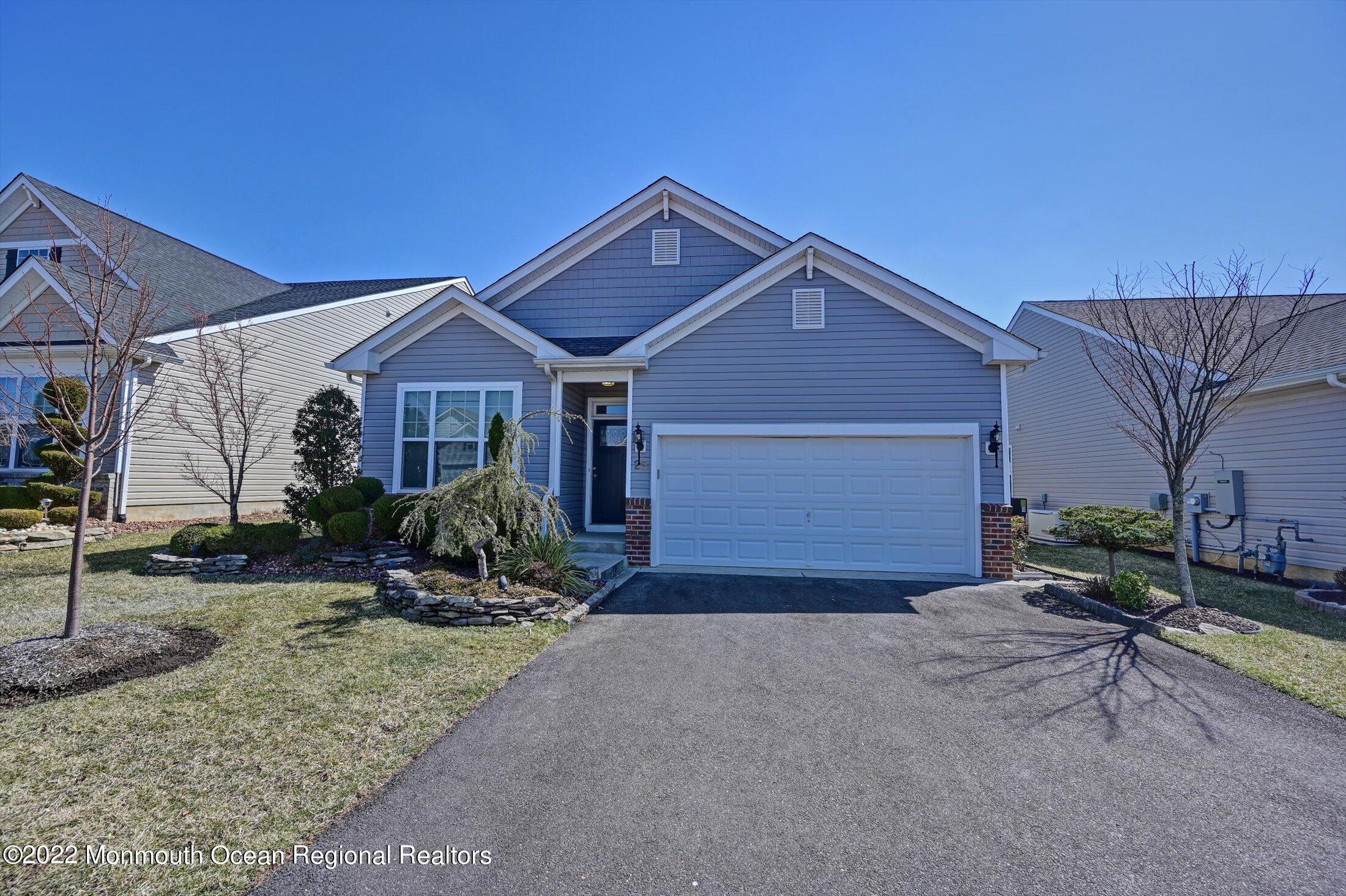 25 Comtois Road Manalapan, NJ 07726 - Photo 2 of 46 02-20521390