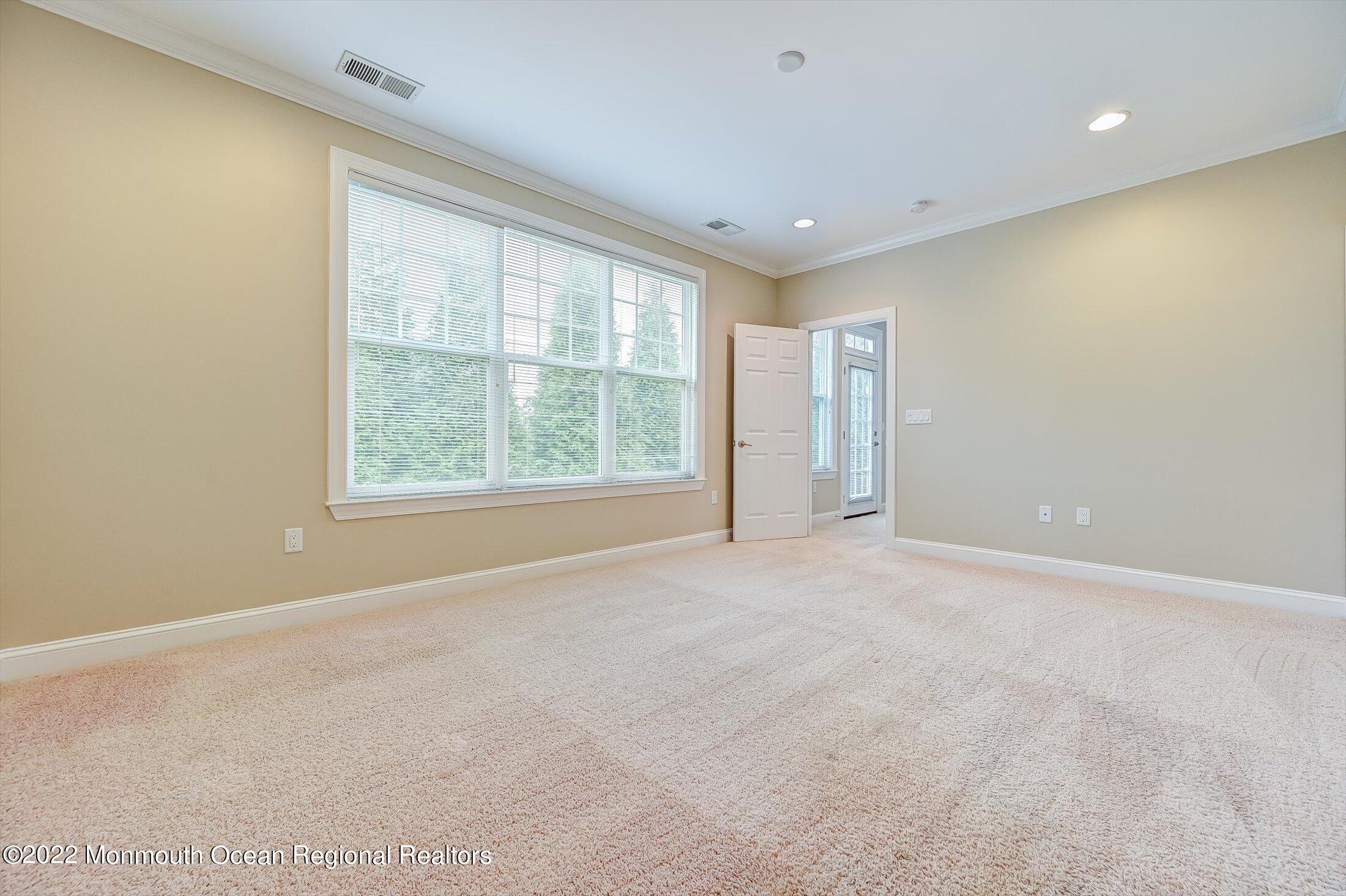 25 Comtois Road Manalapan, NJ 07726 - Photo 23 of 46 23-20521281