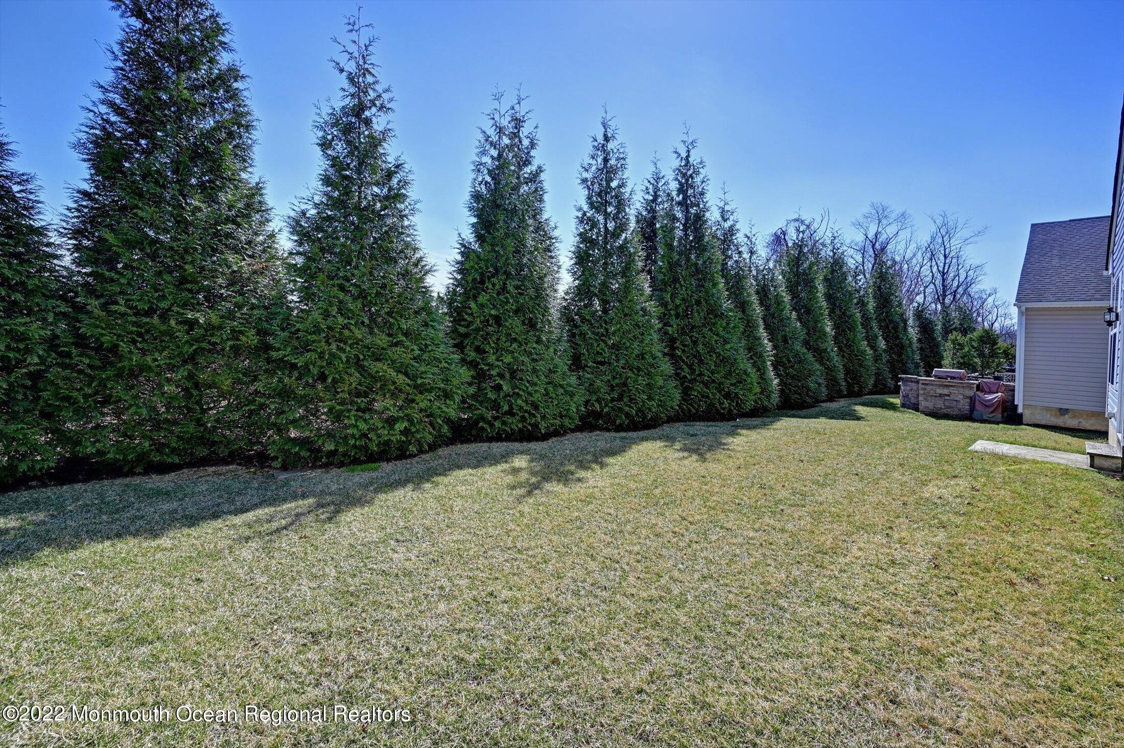 25 Comtois Road Manalapan, NJ 07726 - Photo 28 of 46 28-20521394