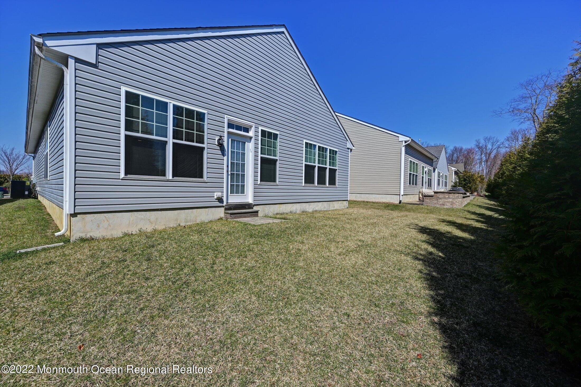 25 Comtois Road Manalapan, NJ 07726 - Photo 30 of 46 30-20521400
